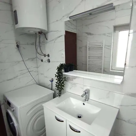 With Parking Space Kosinozici, - 23146