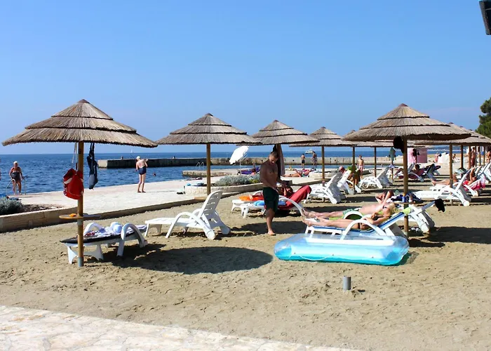 With Parking Space Kosinozici, - 23146 *